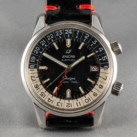 Sherpa Super-Jet with a black dial, checkered GMT hand and black and white 24-hour scale